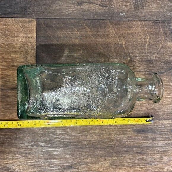 Vintage Green Glass Cruet Bottle Embossed Grapes Vine Olive Oil Vinegar Decanter - Picture 8 of 9